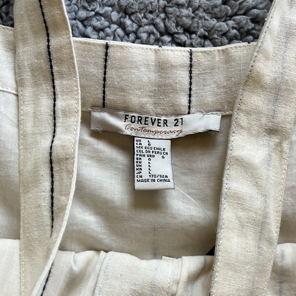 Forever 21 NWT Women’s Large Woven Cream Linen Cottagecore Button Up Dress. - Picture 4 of 8